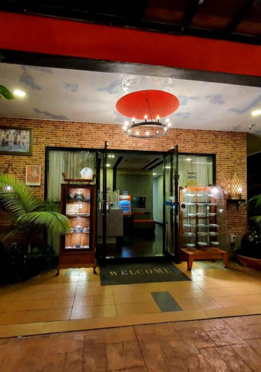 Cute Hotel & Dorms Ipoh Exteriör bild